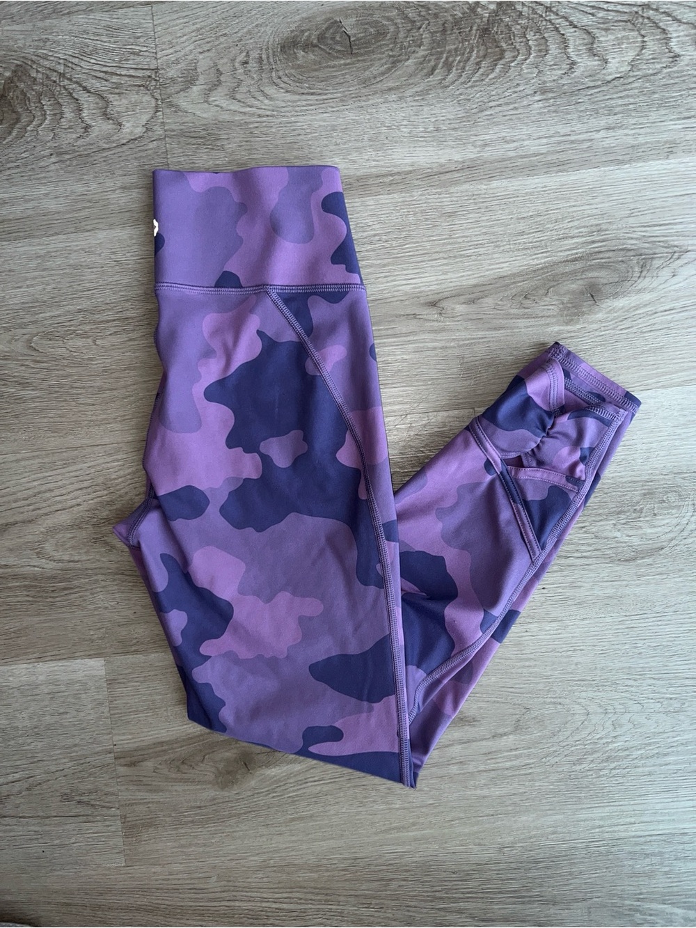 All In Motion Girls Purple Camo Activewear Leggings Yoga Pants Keyhole XL 14/16